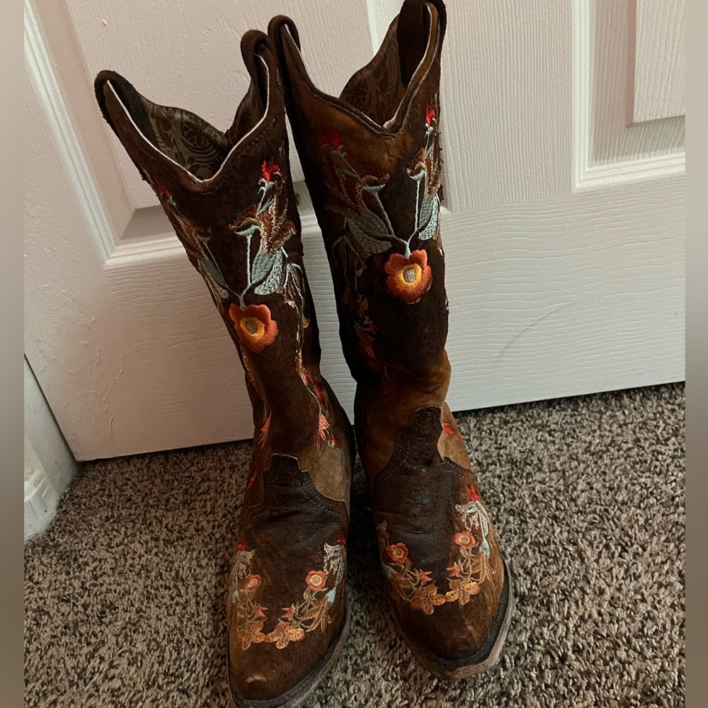 Corral boots, womens size 7